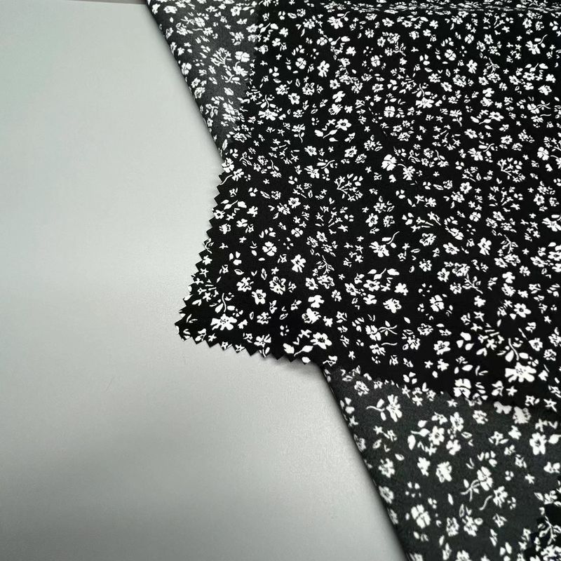 Plain Style Imitation Silk Screen Fabric Cotton Like Feel 121GSM 50D+50D*50D+50D