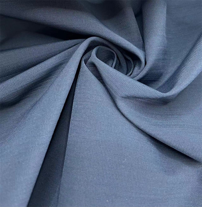 Recycled Polyester Seersucker Fabric Low Stretch T400 Linen Like Texture For Outdoor Clothing