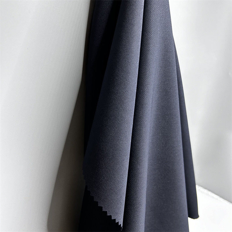 450D Diagonal Weave Mountaineering Fabric 75D+40D*75D+40D+300D+150D 208GSM Outdoor Jackets Pants And Shorts